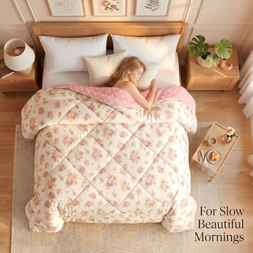 Image of VAS COLLECTIONS Feather Cotton Reversible AC Comforter for Double Bed | Super Soft 220 GSM Quilt /Duvet /Dohar | Lightweight All-Season Comforter | 90 x 100 Inches (1 Piece), Cream