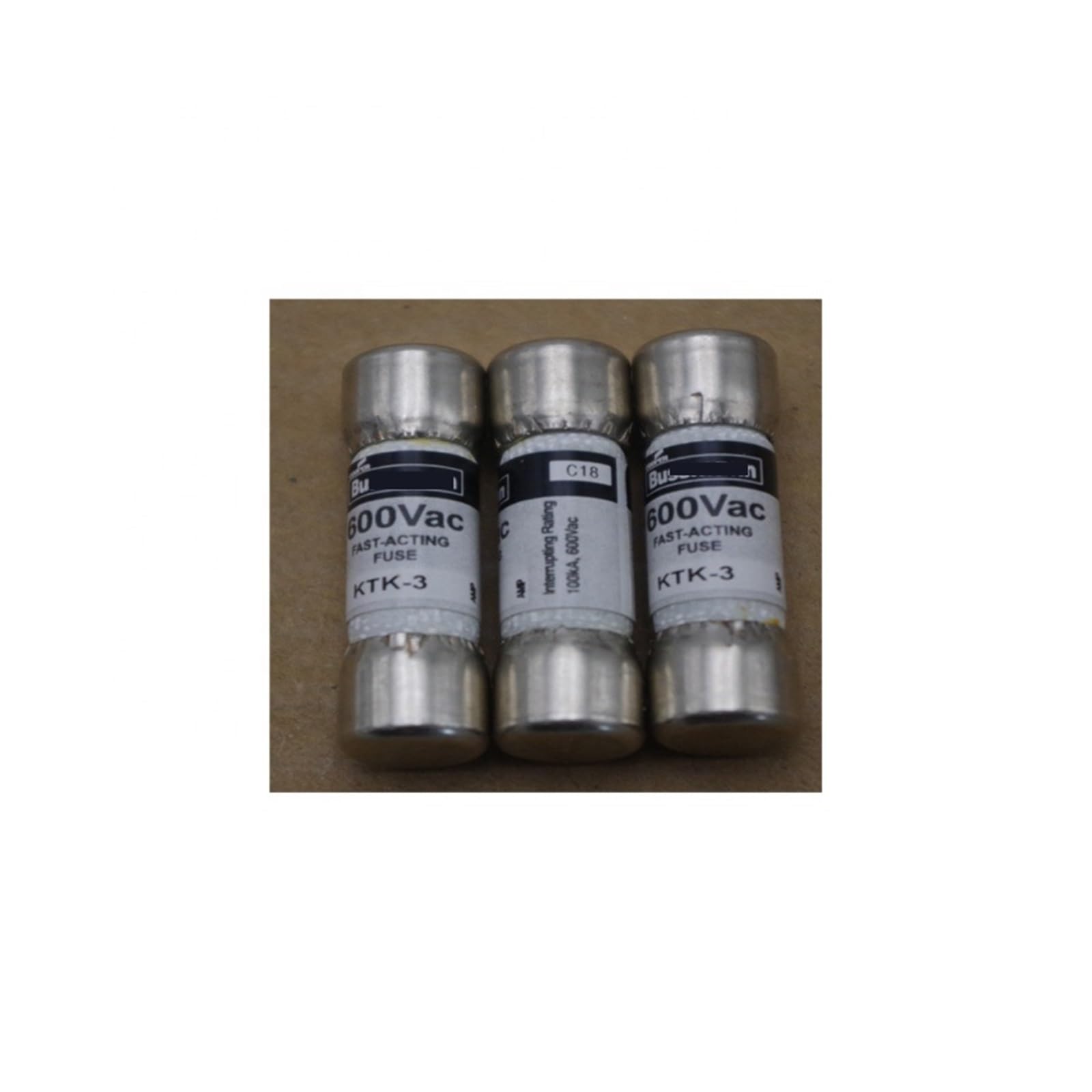 Fusible KTK-3 3A 600V idéal pour sécuriser votre boîte auto électrique