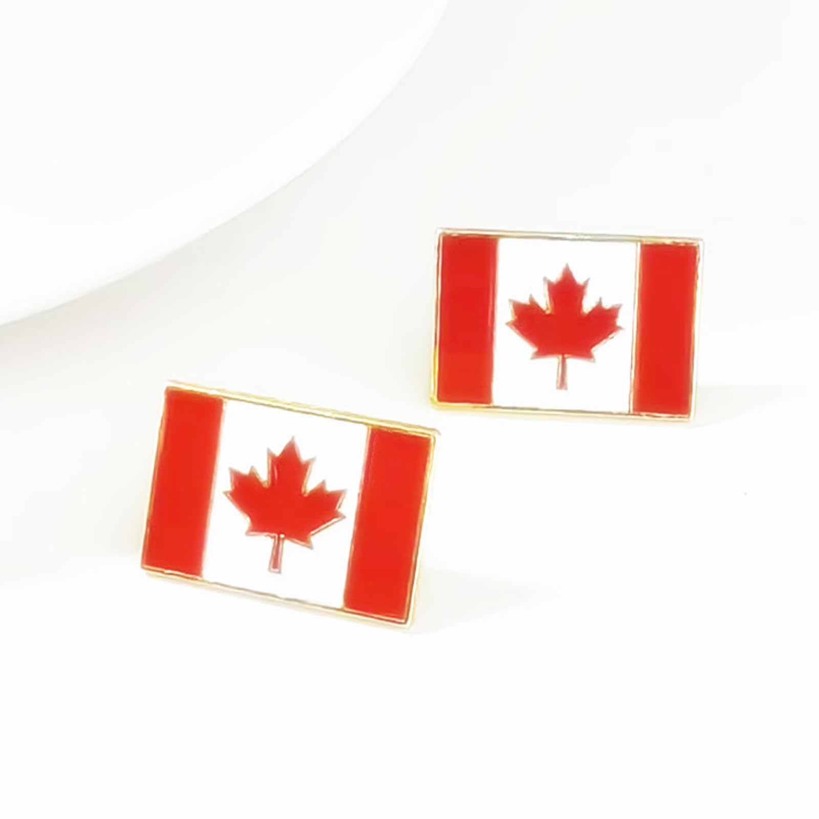 Elegante pin de bandera de Canadá en miniatura con cierre seguro, accesorio ideal para trajes, abrigos y sombreros, pin de bandera de Canadá
