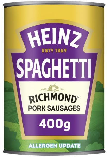 Espaguetis en una rica salsa de tomate con salchichas de cerdo Richmond, 400 g, delicioso, perfecto para compartir con amigos y familiares