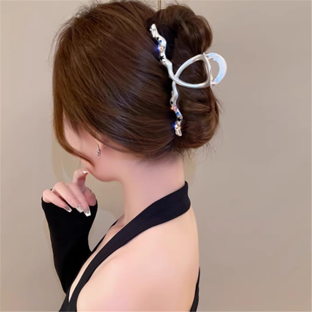 Pince à cheveux grand clip requin pour chignon élégant à l'arrière de la tête