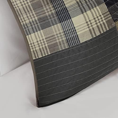 Woolrich Winter Hills Reversible Quilt Set - Cottage Styling Reversed to Solid Color, All Season Lightweight Coverlet, Cozy Bedding Layer, Matching Shams, Oversized Full/Queen, Plaid Tan 3 Piece