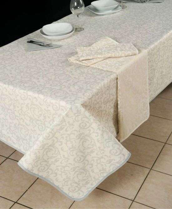 RICAMI FIORENTINI BALDI LUREX SREX Cotton Christmas Obrus na Boże Narodzenie, wyprodukowano we Włoszech, obrus bożonarodzeniowy (kwadratowy 220 x 220 cm z 10 serwetkami)