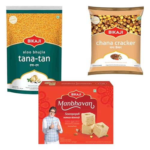 Bikaji Soan papdi manbhavan 500g & tana-tan aloo bhujia 200g & roasted chana cracker 200g | Indian Sweet & Savory Snack Combo | 900g (31.74oz) Gift Pack