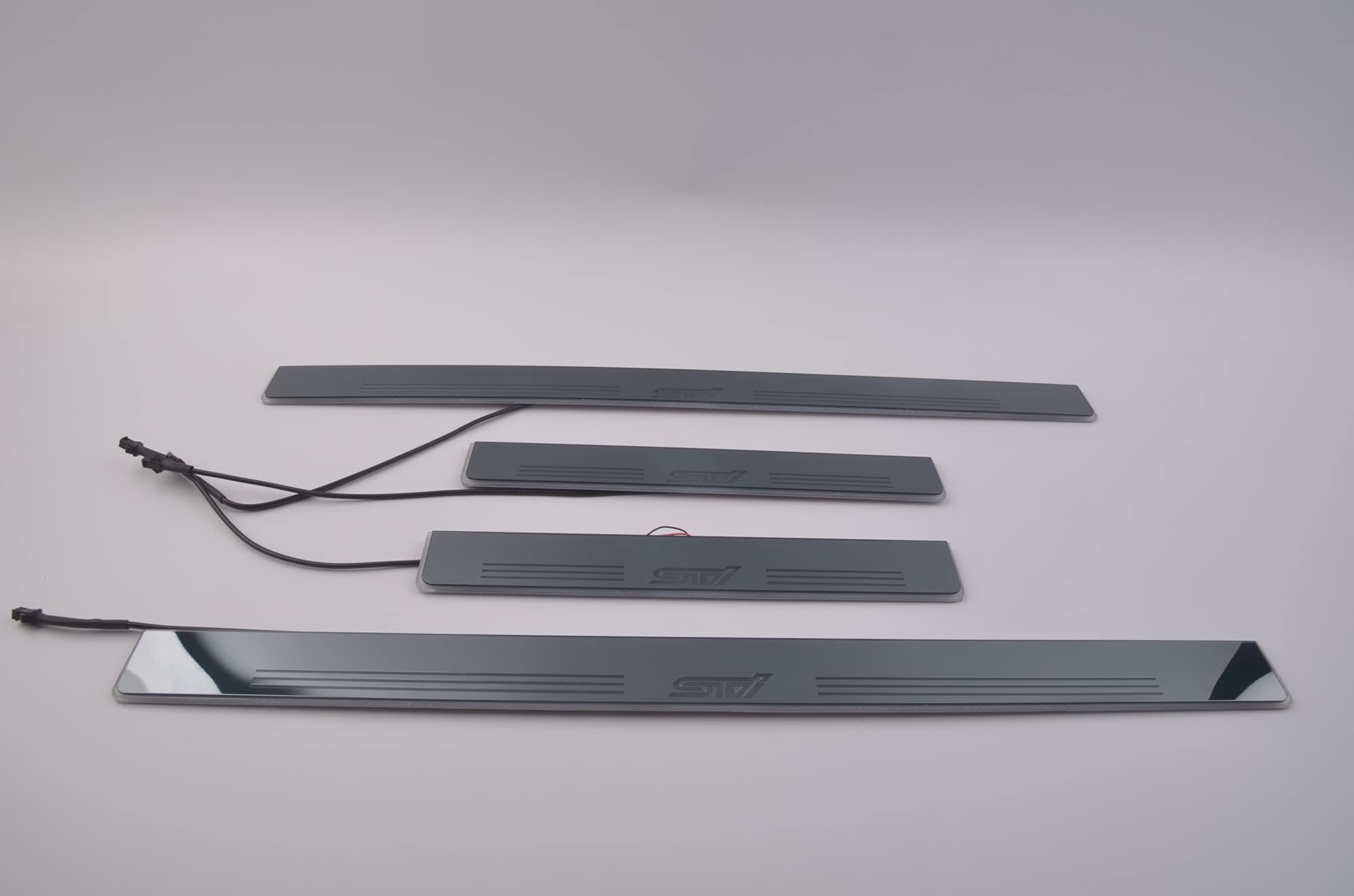 Amazon | スバル WRX STI LED スカッフプレート 流れる シーケンシャル