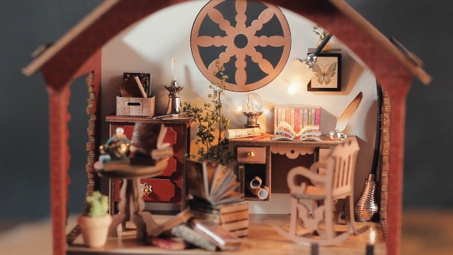 Lycidae Magic World Book Nook Kit - DIY Miniatur-Bücherregal Mit LED-Beleuchtung