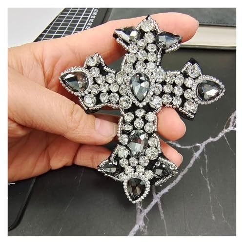 Patch de perles strass croix pour personnaliser un vêtement denim - 3