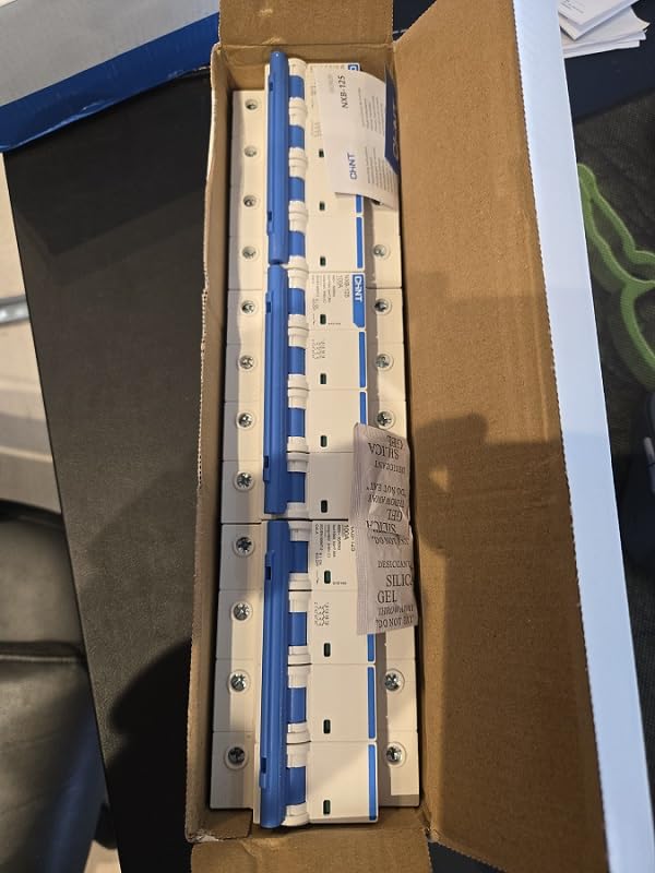 CHINT NXB-125 Magnetotérmico 4P 100A Curva C 10kA Interruptor Automático Modular IEC 60947-2 Ref. 816149