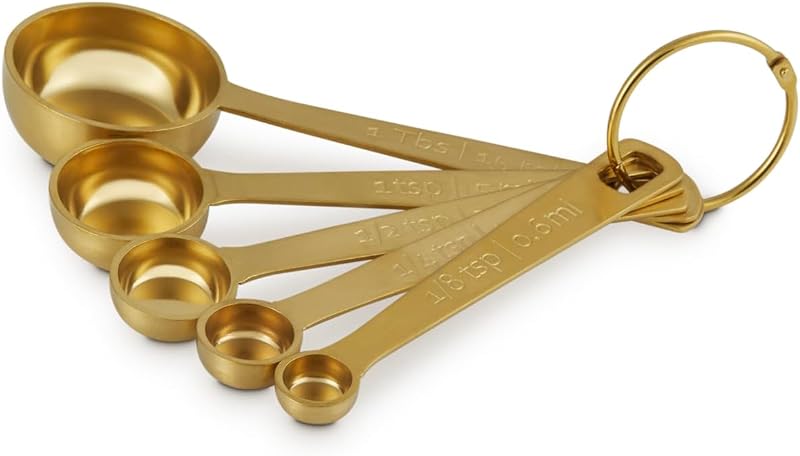 Cucharas medidoras de acero inoxidable Le Creuset, acabado dorado, juego de 5 | El juego incluye: 1/8, 1/4, 1/2 y 1 cucharadita y 1 cucharada
