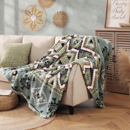 CASAAGUSTO Boho Sherpa Throw Blanket, Aztec,Ultra Soft, Warm, Cozy, Plush, Thick Fleece Throw Blanket for Couch, Bed, Sofa (Olive Green 50 * 60 Inch)