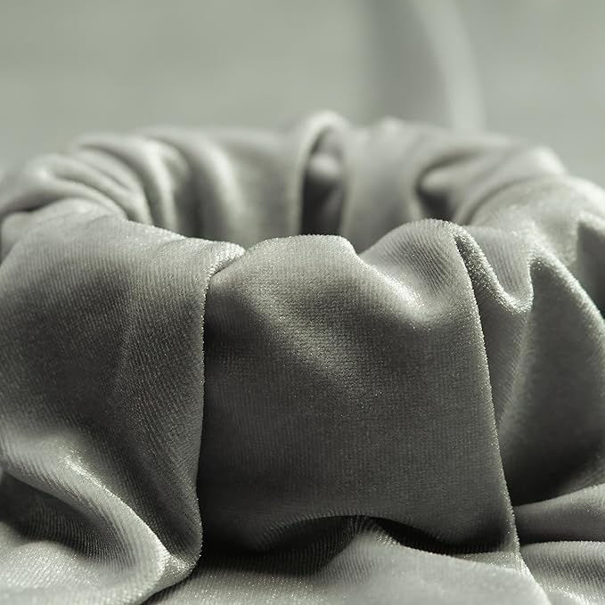 Image of Amazon Brand - Umi 1 Mtr Multi Purpose Velvet Fabric Cloth for Decoration, Trousseau Packing, Party Hall, Bouquet, Gift Packing, Decor, Pooja Room (1 Mtr, Silver), Solid