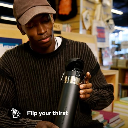 Stanley 1913 Quick Flip Trinkflasche 0.7L - Black 2.0 – Ansicht 4