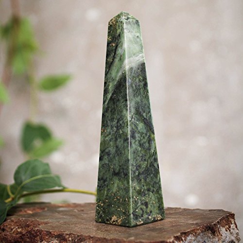 Novica Hollywood Glam Natural Gemstone Sculpture, Green, 7.25" Tall 'Prosperity' #TOP1