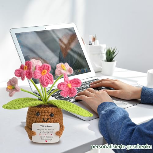 Aruigu Aruigu Geschenke für Frauen, Handgefertigtes Häkelblume mit Karte, Geschenk & Ermutigungsgeschenke für Mutter Geburtstag Geschenk für Paare, personalisierte Geschenke - Designansicht 6 | TV | Video | Foto