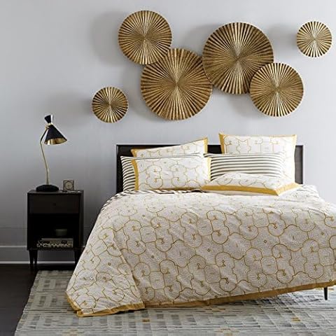 Decorlives Round Sunburst Metal Wall Art | Modern Metal Wall Hanging Décor Sculpture for Living Room Bedroom Home Office (Bright Gold | Set 6-2 Large(24") + 2 Medium(18") + 2 Small(9") Circles) Cover