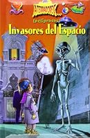 (Peligrosos) Invasores del Espacio (Aterradores) (Spanish Edition) 8466203834 Book Cover