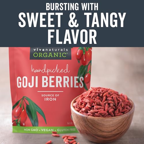 Image of Viva Naturals Organic Dried Goji Berries, (907 g) - Non-GMO, Vegan Wolfberries, Perfect for Goji Berry Tea, Smoothies, Baking & Snacking, 2 Pound (Pack of 6)