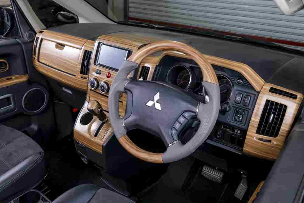 Amazon | WANGAN357 CV2W CV5W デリカ D:5 D5 前期 ガングリップ 茶