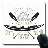 Die rutschfeste Gummirückseite hält das Mauspad an Ort und Stelle.