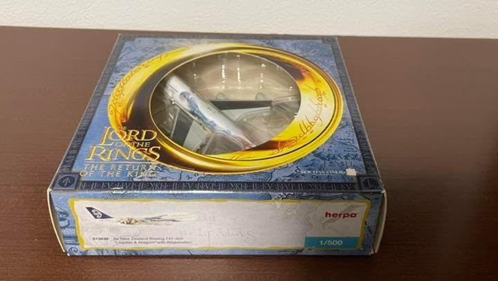 ニュージーランド航空 B 747-400 ロードオブザリング ロード・オブ・ザ