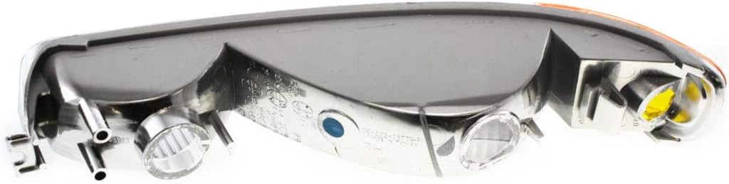 CarLights360 For GMC Sierra 1500 Parking Light 1999-2006 Passenger Side | DOT Certified | GM2521174 | 15199561