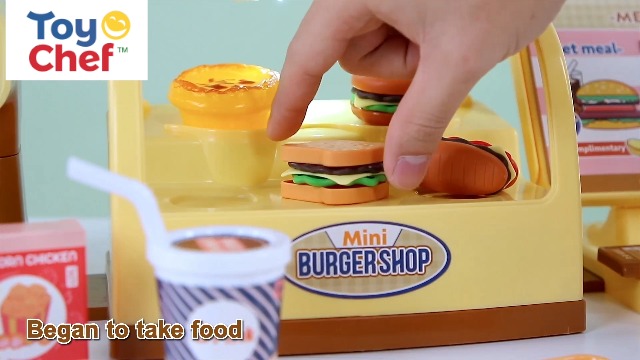 Amazon.com: Pretend Play Burger Shop with Menu Toy Set, Kids