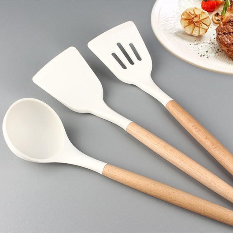 Three Piece Set of Wooden Handle Silicone Kitchenware Spatula Spoons Steak Frying Cooking