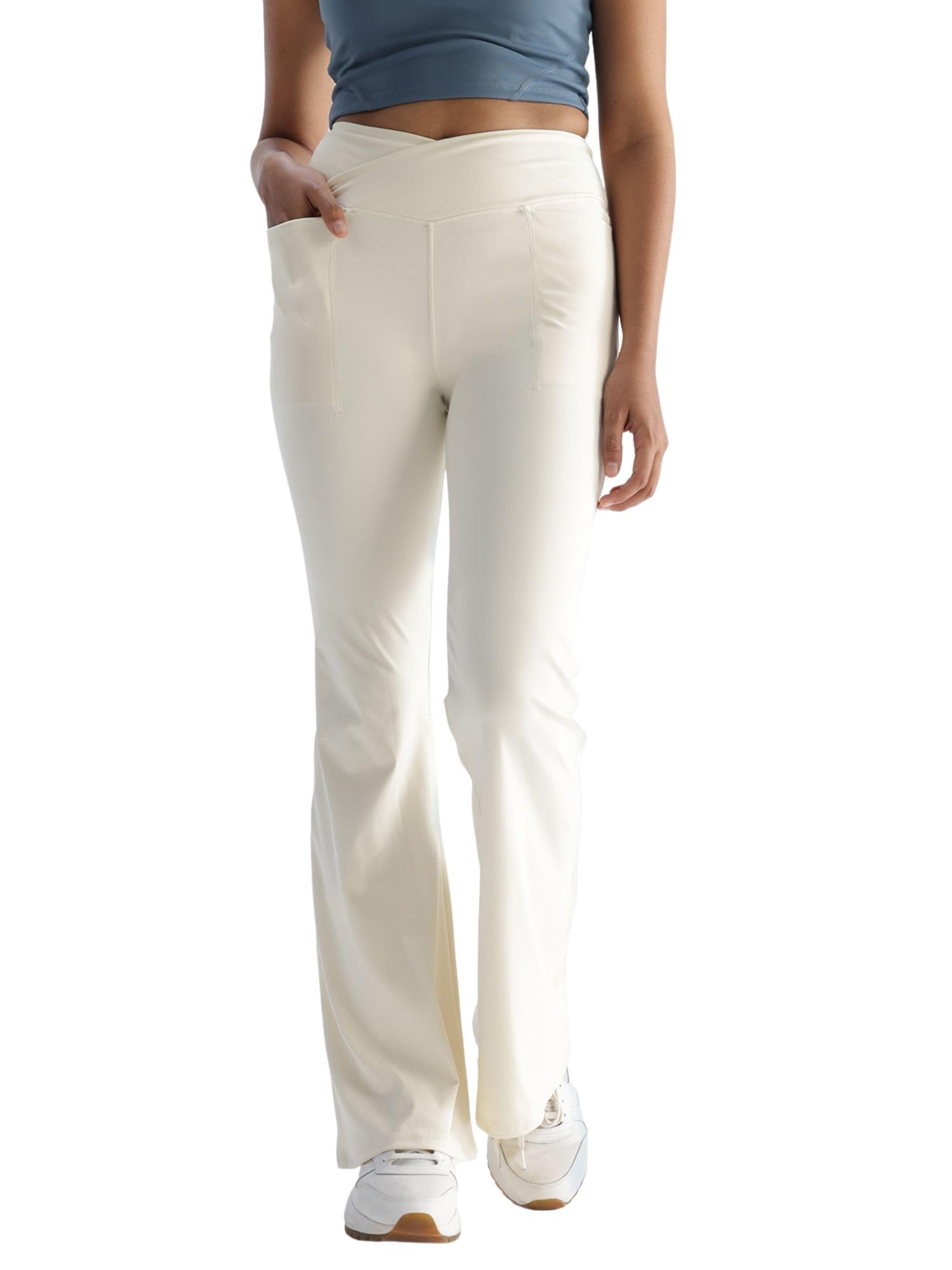 CAVA Tall Hourglass Flared Leggings for Women | V-Waistband, Anti-Camel Toe Design, Tall Fit, Flared Bottoms, Deep Pockets, Sculpting Stretch Fabric-picture-15