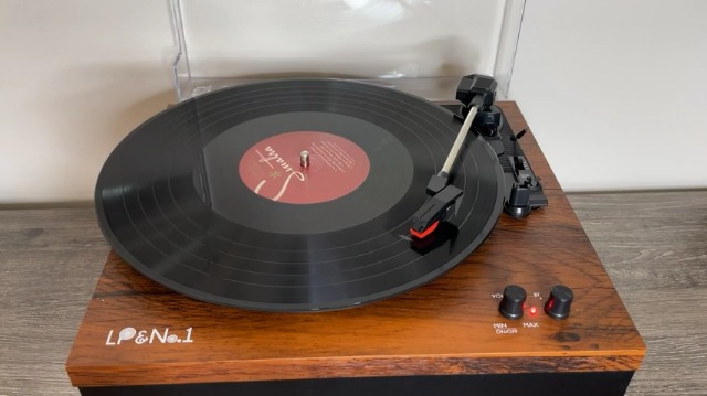 ミュージック kana Vinyl Record Player with Bookshelf Speakers, 3-Speed