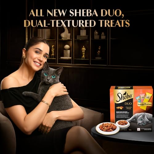 Image of Sheba Duo Adult Crunchy Cat Treats, 135 g, Crispy Outside Soft Inside, Contains 3 Variants, Tuna & Chicken, Salmon & Tuna, Chicken & Salmon