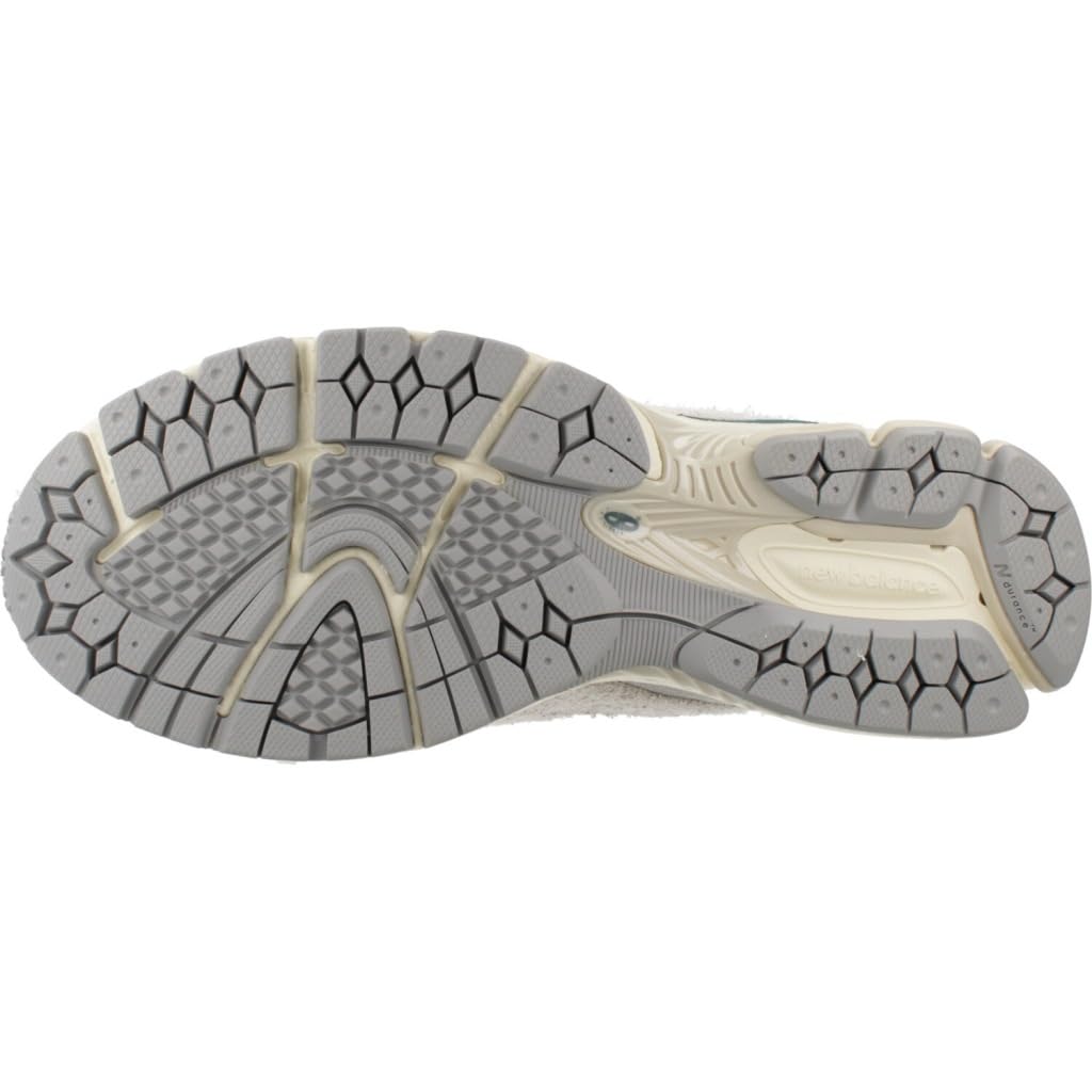 New Balance Mężczyźni 2002R Buty Linen/Concrete/Slate Grey 37.5/M