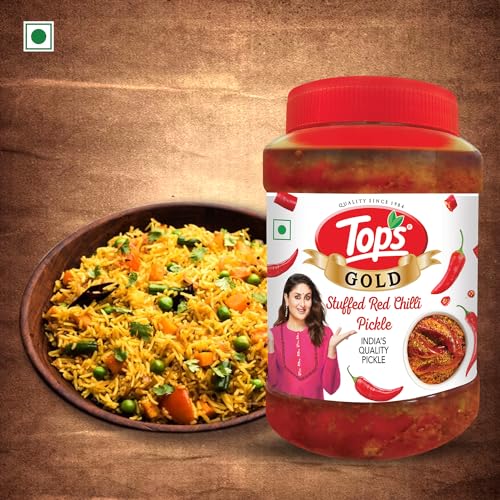 Image of TOPS Gold Pickle Stuffed Red Chilli - 900 gm | Perfect blend of spicy red chillies blended in mustard oil