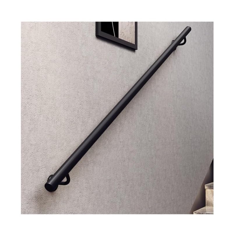 Rambarde d'escalier noire pour sécuriser le perron extérieur et les marches du salon