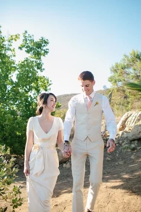 Men Linen Suit 2 Piece Slim Fit Beach Wedding Casual Suits Groomsmen Summer Prom Homecoming Tuxedos Vest and Pants 6