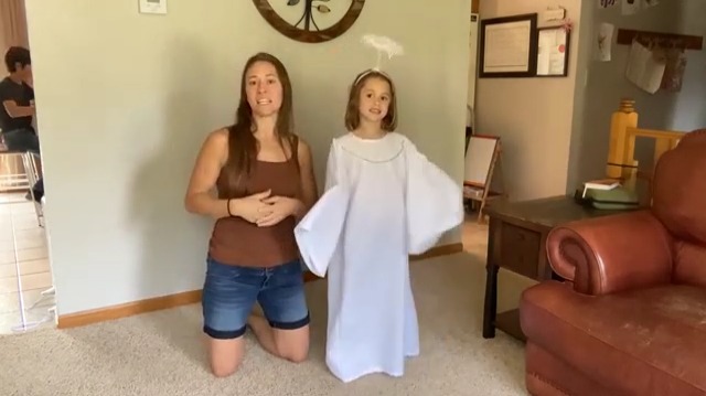 Disfraz de ángel para niñas con halo y túnica miniatura 6