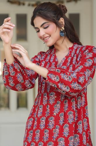 Image of Janasya Women's Maroon Pure Cotton Floral Print Flared Kurta