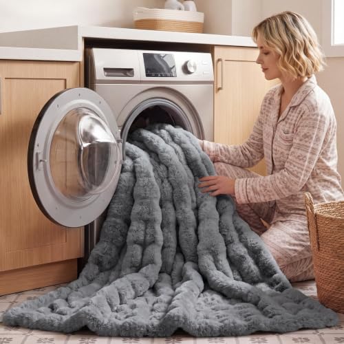 Cuddleux Gray Faux Fur Throw Blanket, Soft Fuzzy Blanket 50x60inch - image 4