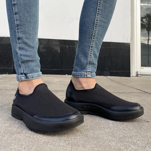 Image of OOFOS OOmg eeZee Low Recovery Shoe - Women's