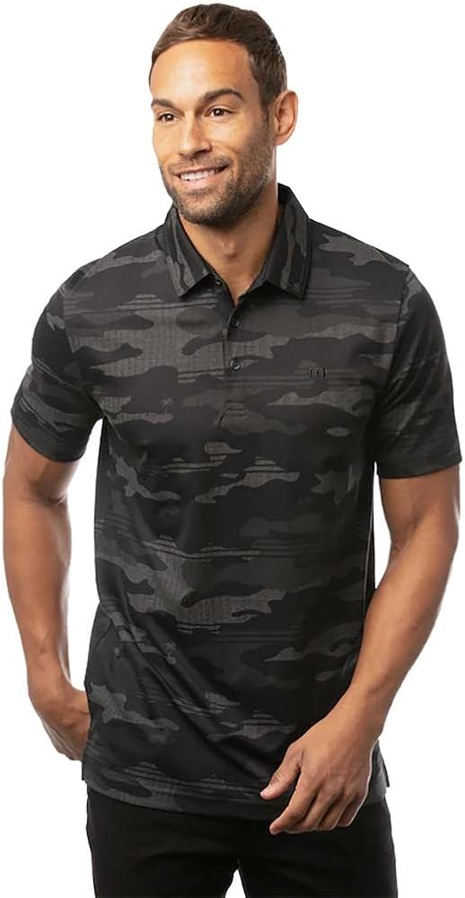 TravisMathew Nip in The Air at  Men’s Clothing store