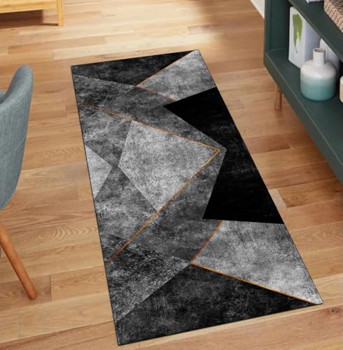 Design antiscivolo: sia che lo si utilizzi in cucina, in officina o come tappetino per le scale, i nostri comodi tappeti runner culla i piedi con supporto in microfibra. Completo di retro in gomma antiscivolo, rimane saldamente in posizione per una maggiore sicurezza.