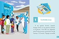 MES PREMIÈRES ENQUÊTES - TOME 4 - REMOUS À LA PISCINE 2733848305 Book Cover