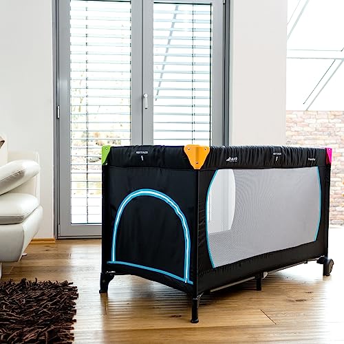 Hauck Reisebett Sleep N Play Go Plus 120 x 60 cm, für Babys und Kinder ab Geburt bis 15 kg, mit Rollen, Leicht, Kompakt Faltbar, Inklusive Transporttasche und Faltboden, Schlupf, Schwarz – Bild 4