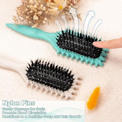 Image of ESCUCHA Curl Defining Brush, 1 PCS Curly Hair Brush, Brush for Curly Hair, for Combing and Shaping Men's and Women's Curls to Reduce Pulling (MULTICOLOR)