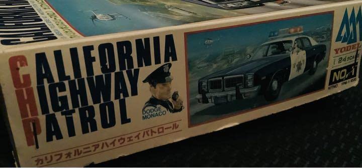 Amazon.co.jp: 1/24 プラモデル ヨーデル ダッジモナコ カリフォルニア 