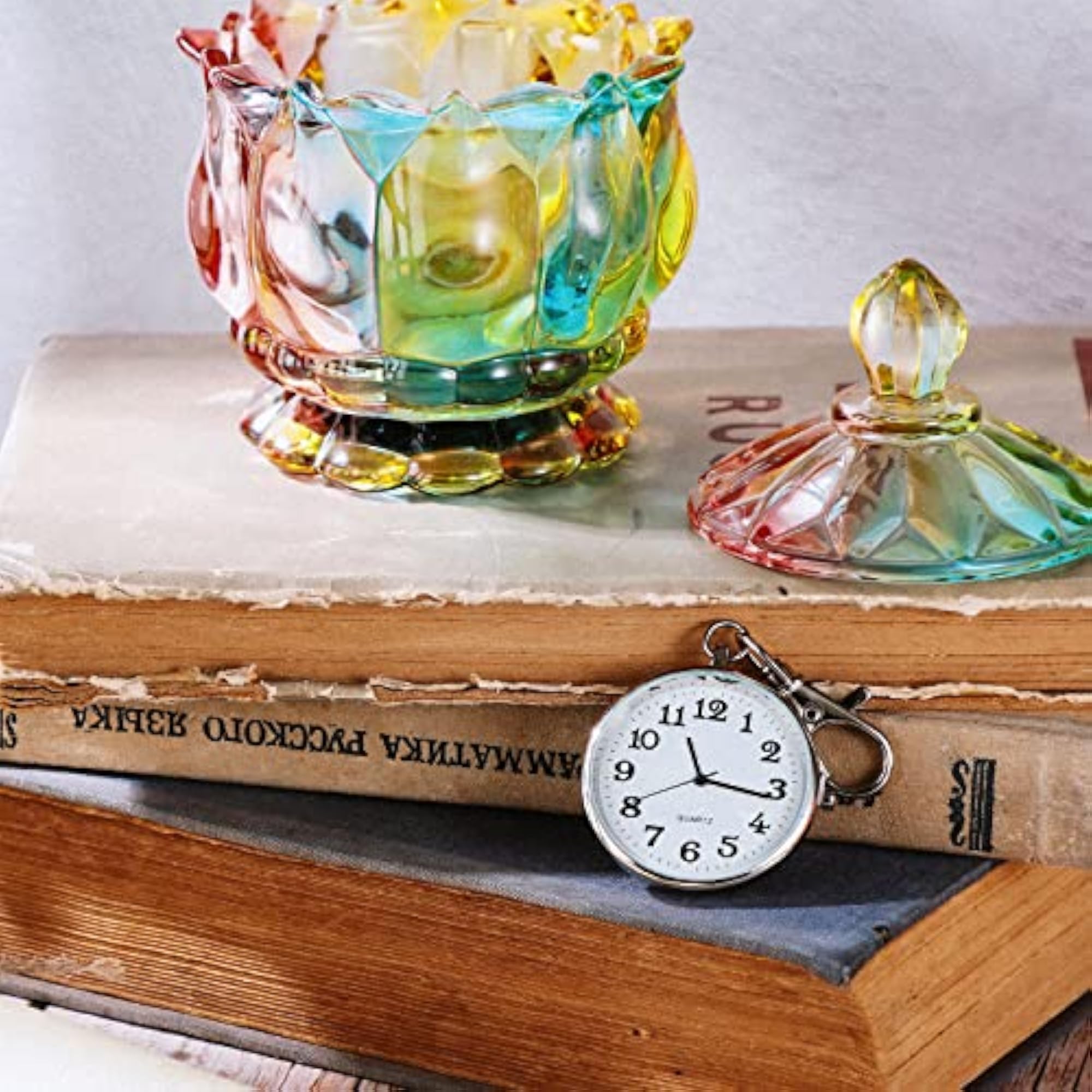 2 Pieces Quartz Pocket Watch with Key Buckle
