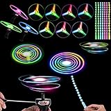 Fácil de Usar: Sostenga las libélulas de bambú de mano y luego presione el interruptor. Sigue brillando y girando. ¡Los adultos pueden jugar juntos y ver crecer a sus hijos! Son tu buena decoración para el ambiente.