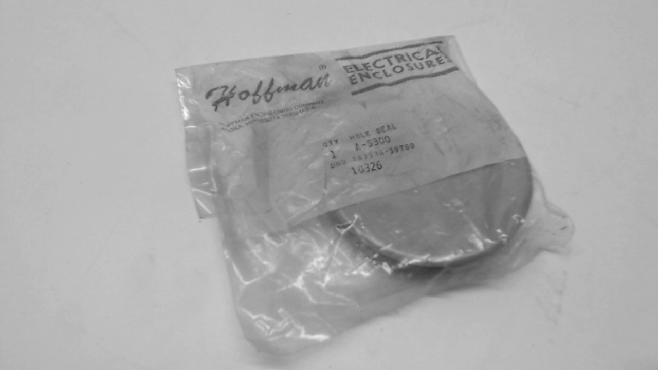 Hoffman AS300 Hole Seal for 3" Conduit, Steel, 4.12" Diameter, Gray