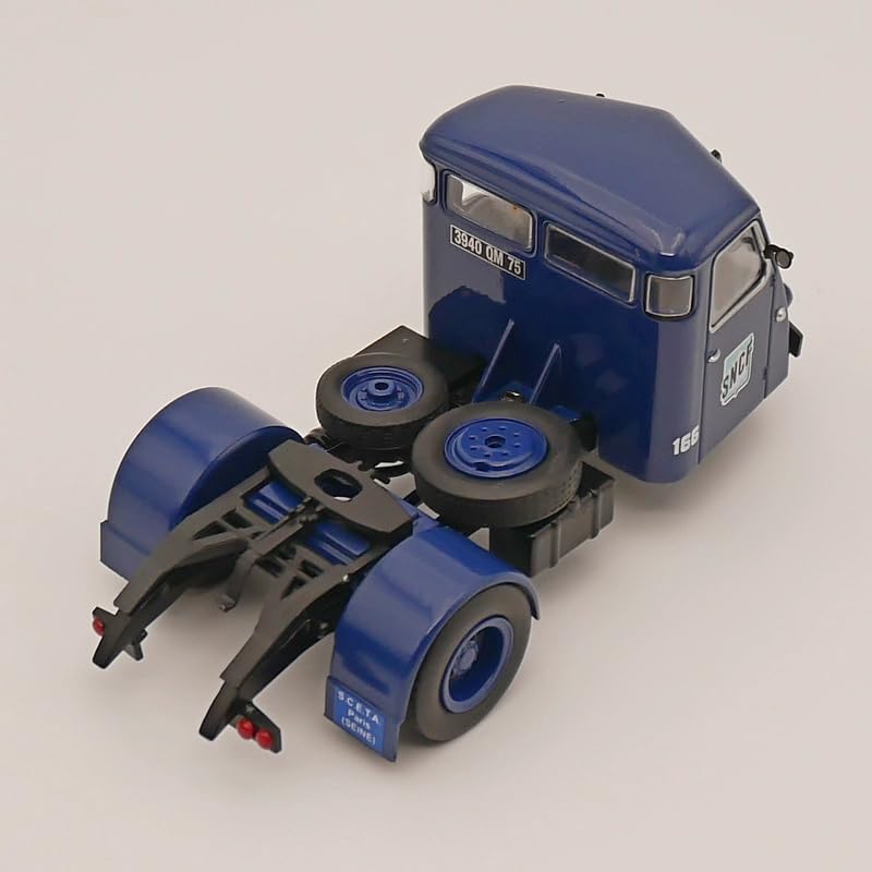 Modèle pré-construit FloZ pour remorque à trois roues FAR 1:43