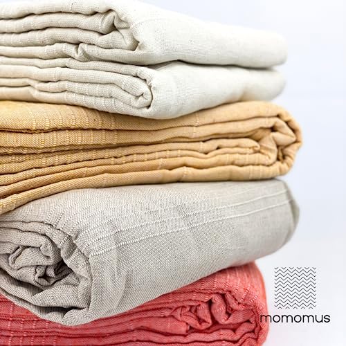 MOMOMUS Dünne Tagesdecke, Bettüberwurf Vielseitiger oder Dünne Überwurf für Bett - Leichte, Praktisch, Komfortabel - Ideal als Überwurfdecke für Sofa, Sessel und Bett - Beige, 150x200 cm