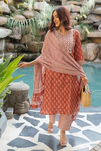 Image of MIRCHI FASHION Pure Cotton Women Straight Batik Print & Mirror Work Kurti Set with Dupatta and Pant